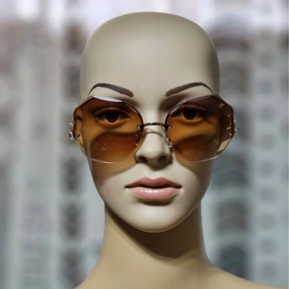 Gradient Brown Gold Tone Fashion Sunglasses - Picture 1 of 2